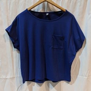 Uniqlo Royal blue pocket tee